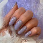 Anwendung von LAVENDER Purple Gelnailz - UV Gelfolien mit elegantem lila Farbton