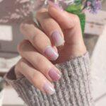 Tragefoto von aufgeklebten SWEET PEONY glitter UV Gelnailz